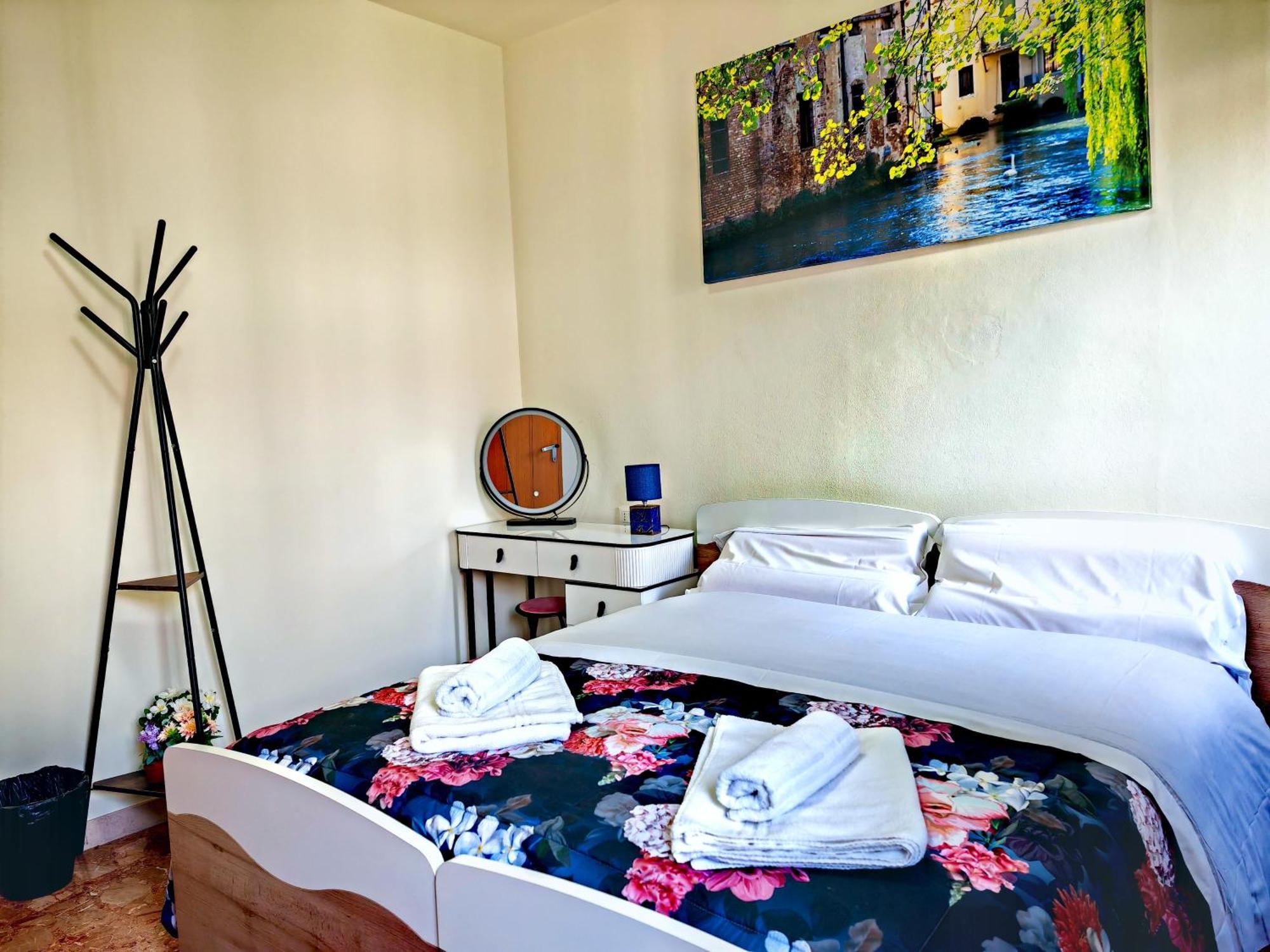 Goldmine Guest House 2 Venezia Esterno foto
